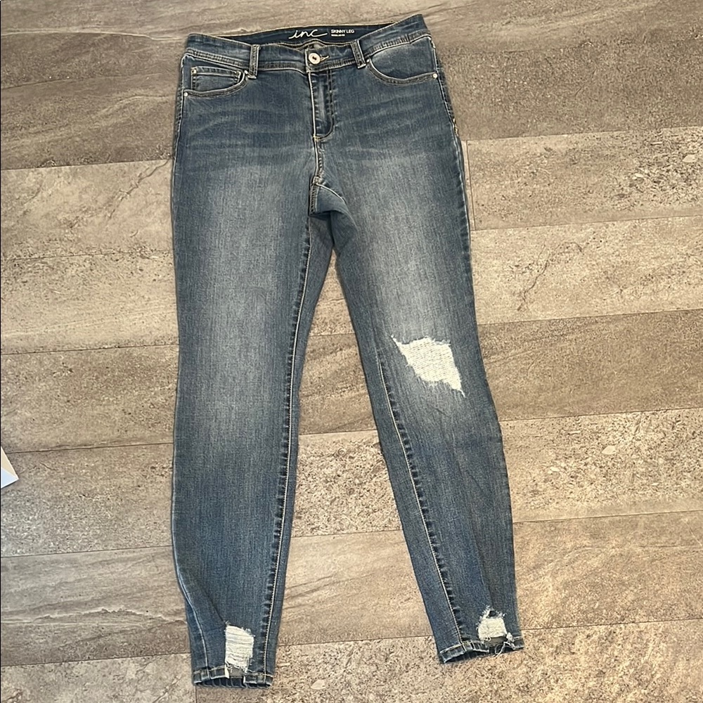 INC blue skinny regular fit distressed jeans size 6
